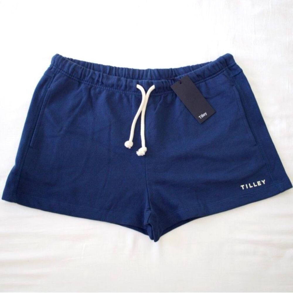 NWT Y2K Tilley Women's Navy Shorts LARGE Dark Blue